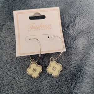 Elegant Silver and Cream Flower Earrings